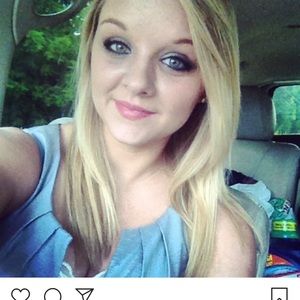 Meet your Posher, Lydia